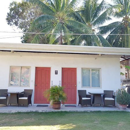 Anton'S Beach Resort Oslob Esterno foto