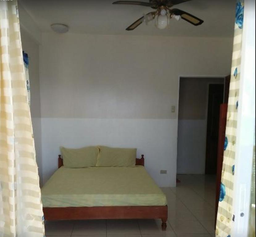 Anton'S Beach Resort Oslob Esterno foto