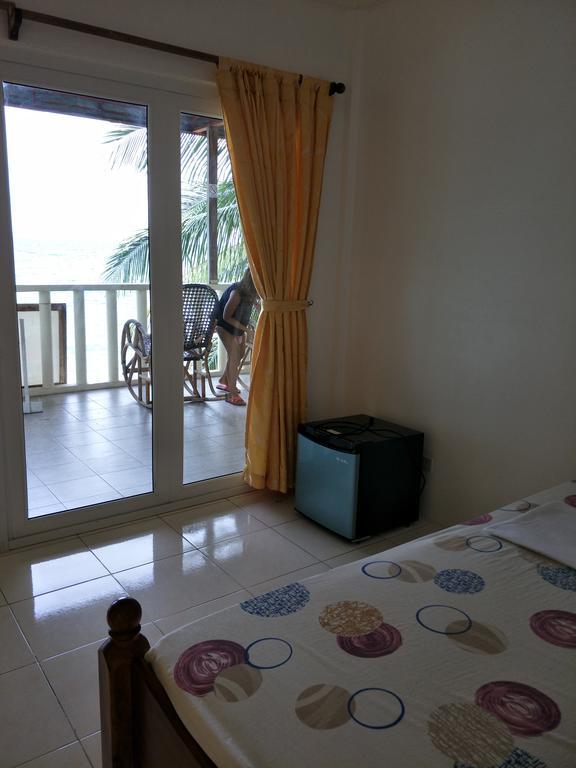 Anton'S Beach Resort Oslob Esterno foto