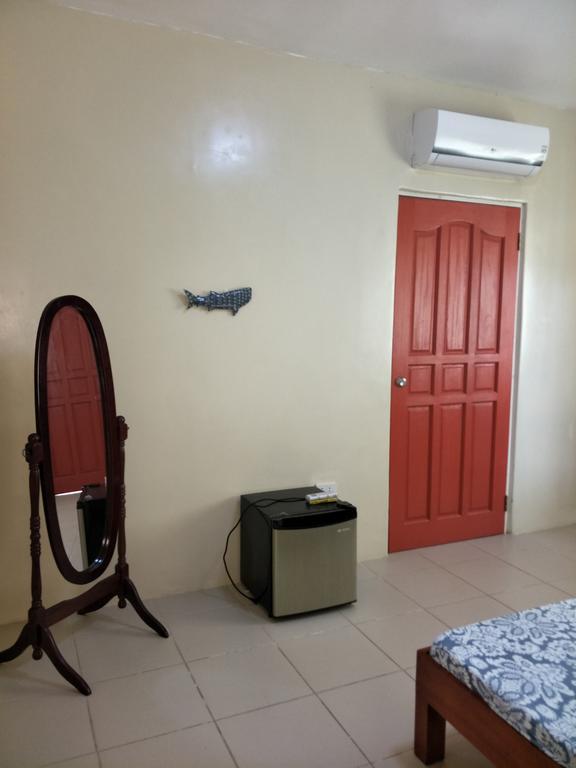 Anton'S Beach Resort Oslob Esterno foto