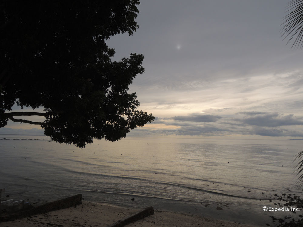 Anton'S Beach Resort Oslob Esterno foto